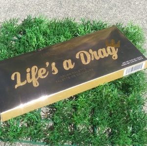 LIFE'S A DRAG- EYESHADOW PALETTE